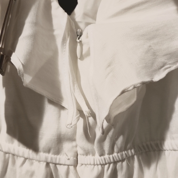 Do+Be Ruffelneck Jumpsuit Offwhite SzM NWT - Picture 5 of 6